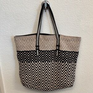 Thick Woven Chevron Tote Bag in Black and Cream beach pool tote bag
